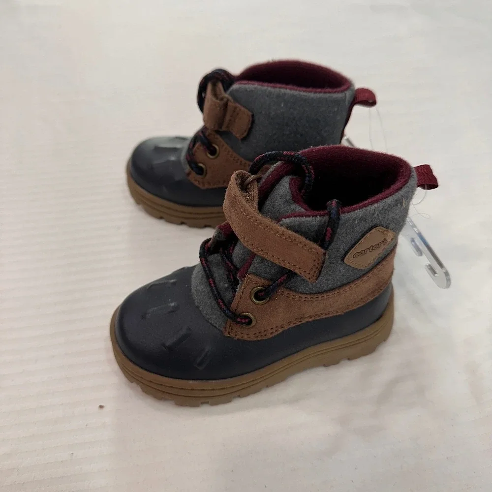Carter's Wipe Away Tech Duck Boots Toddler Size 5M Blue Brown Grey |‎ Gorpcore